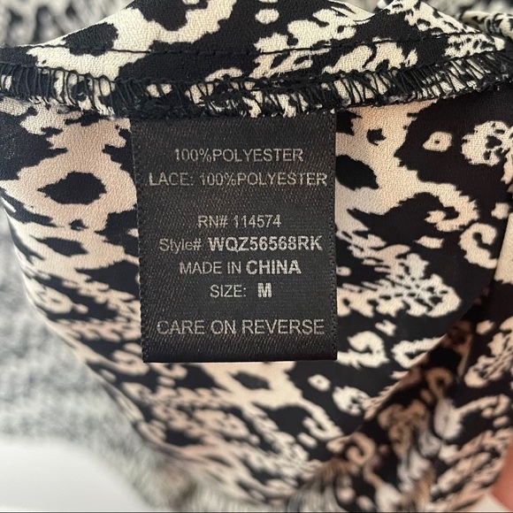 Pleione by Anthro Black and White Top Size Medium - Picture 4 of 4